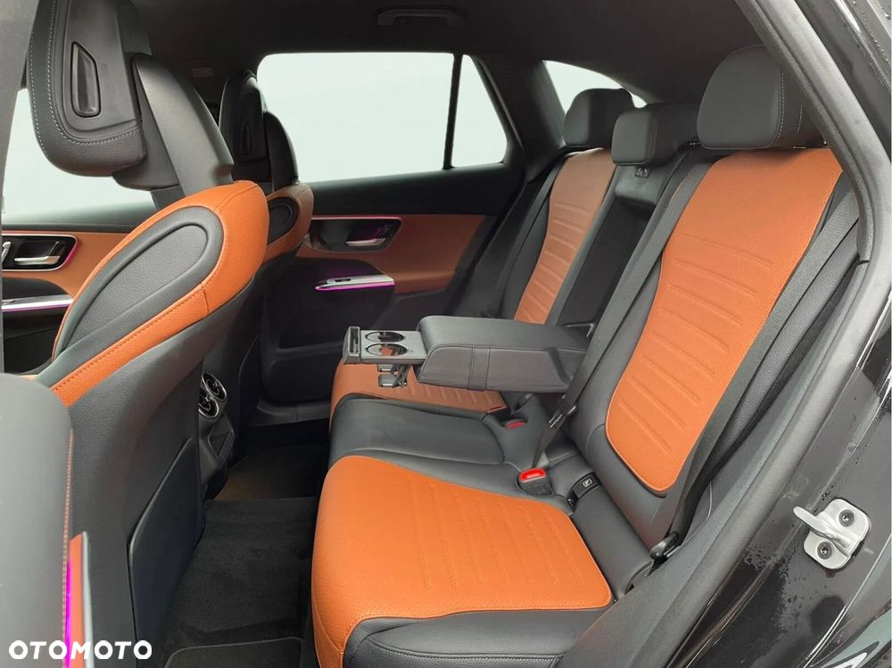 Mercedes-Benz GLC - 17