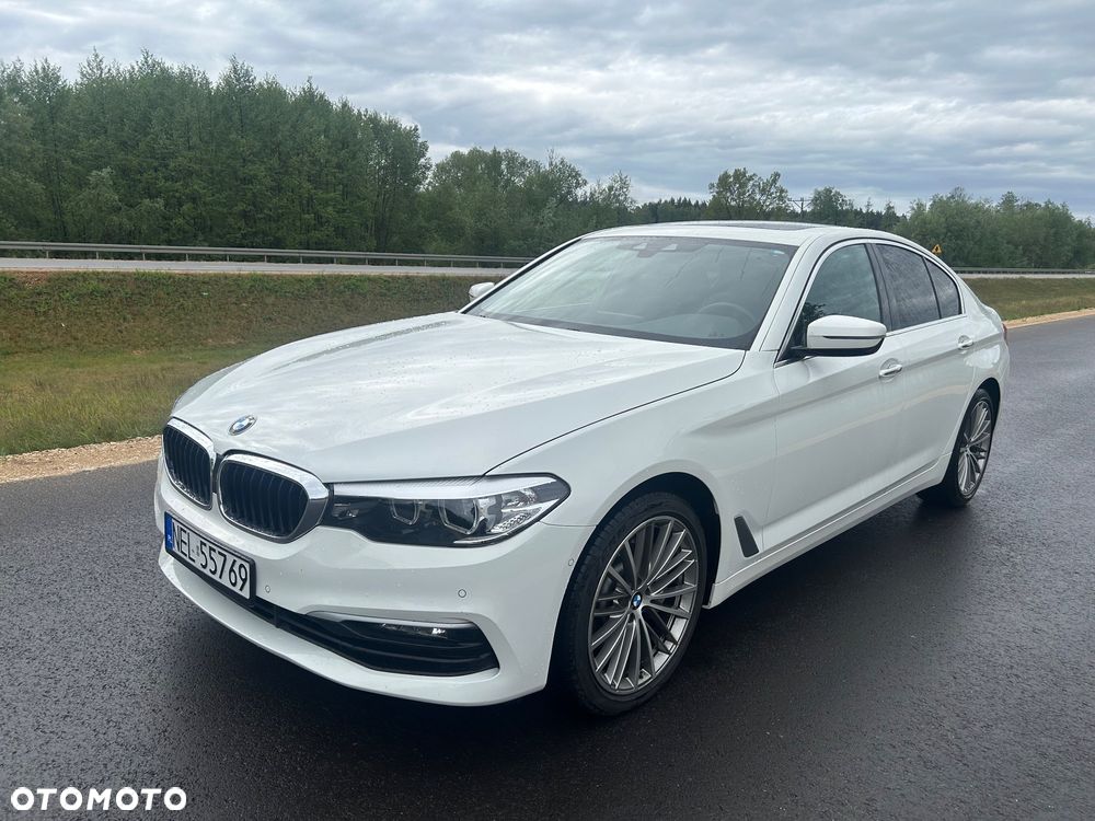 BMW Seria 5 530i xDrive Sport Line - 18