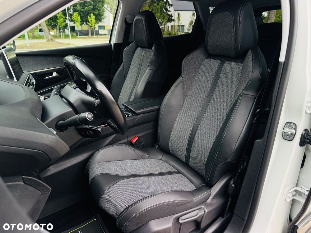 Peugeot 3008 BlueHDi 130 Stop & Start Allure Pack - 29