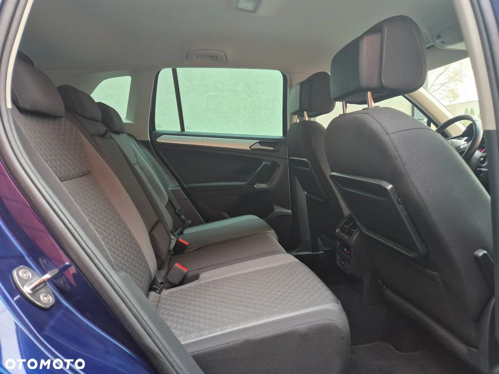 Volkswagen Tiguan 2.0 TDI SCR 4MOTION (BlueMotion Techn.) DSG Trendline - 19