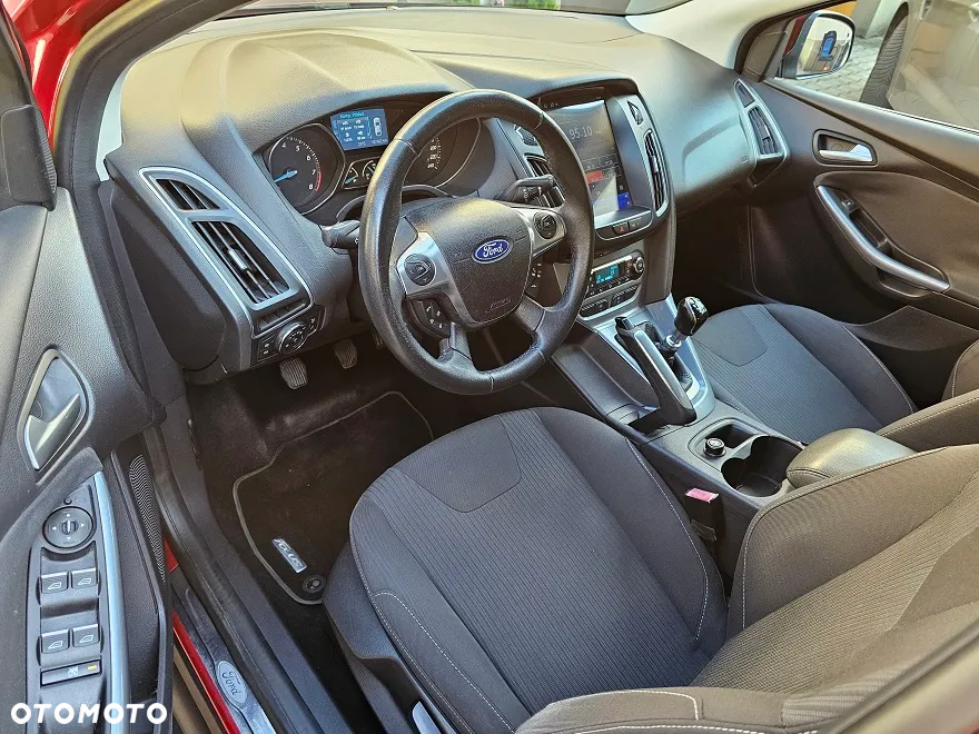 Ford Focus 1.6 EcoBoost Titanium - 14