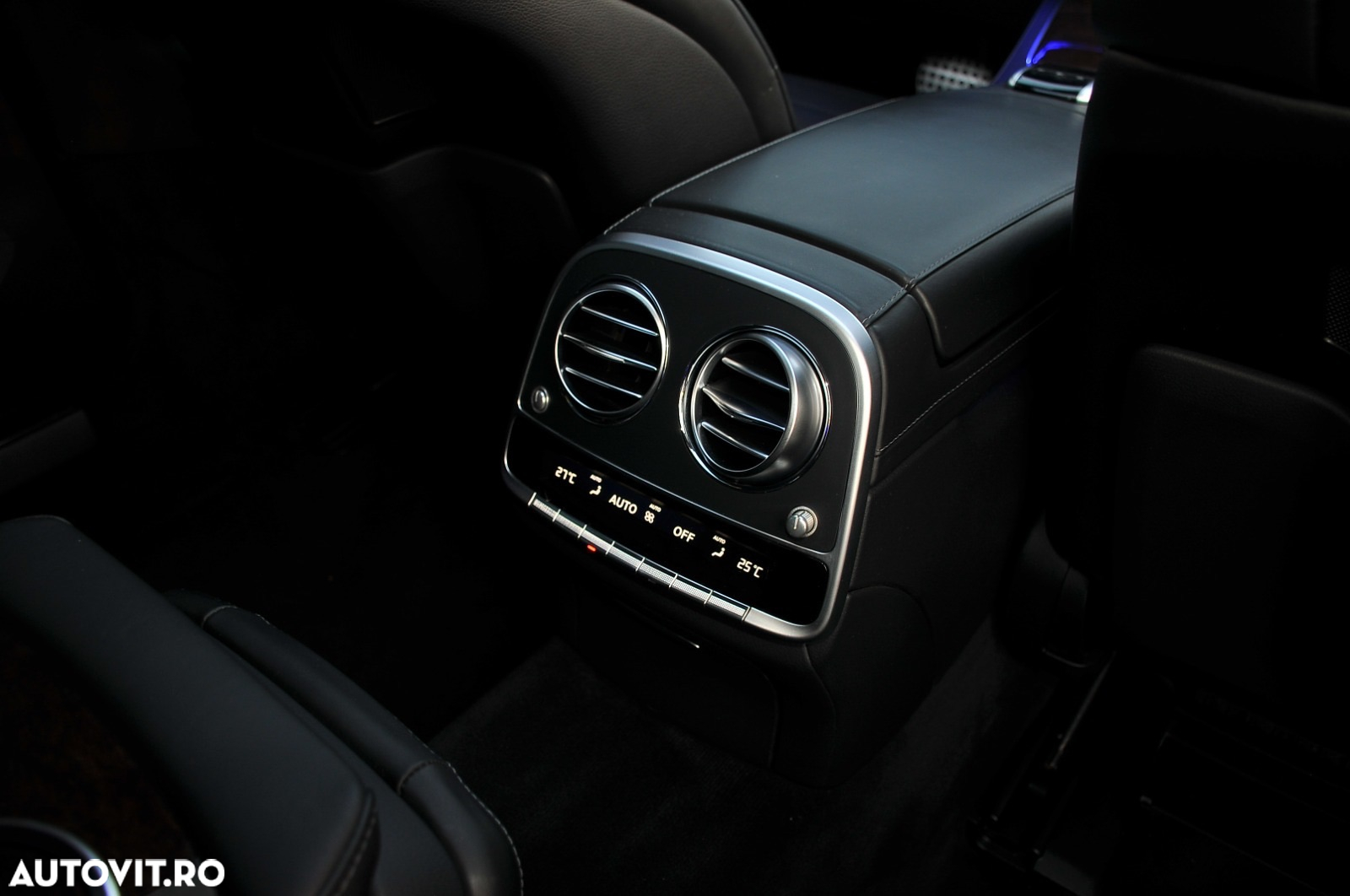 Mercedes-Benz S 400 d 4Matic L 9G-TRONIC - 10