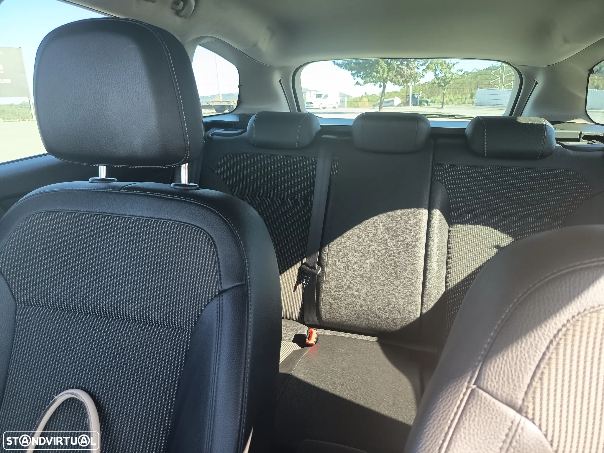Opel Astra Sports Tourer - 12