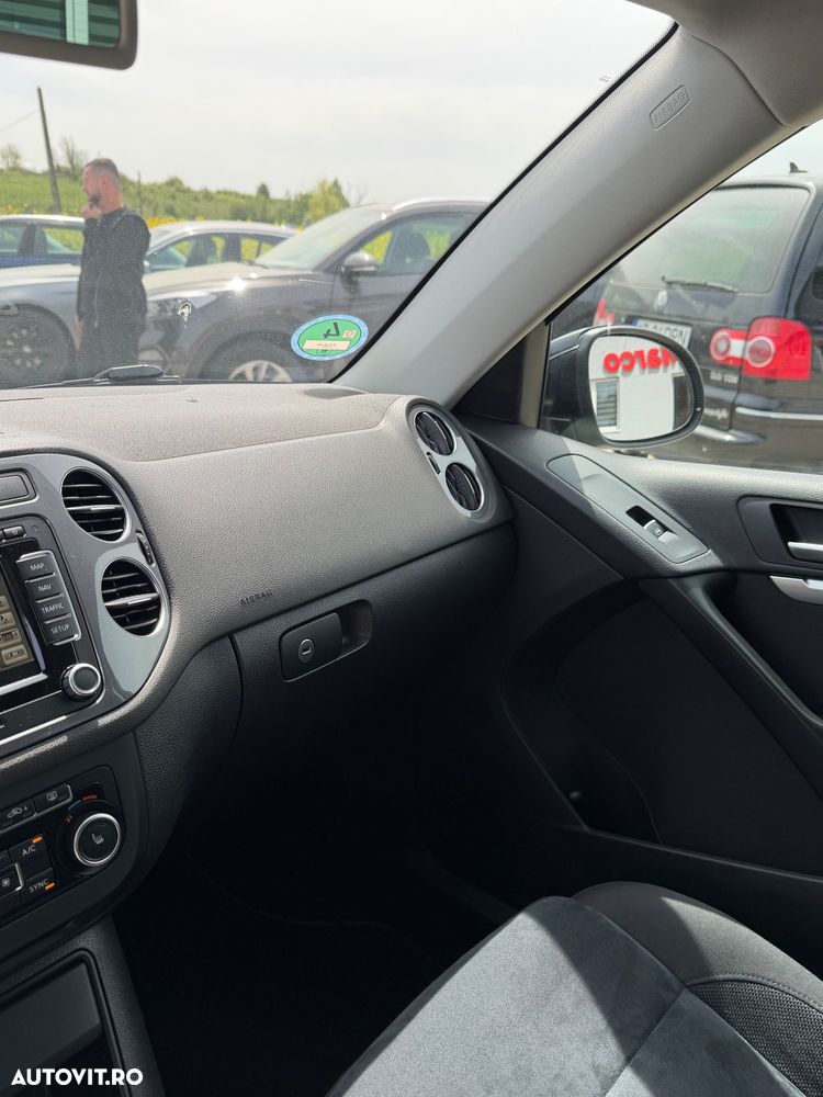 Volkswagen Tiguan 2.0 TDI CR DPF 4Motion Sport&Style - 15