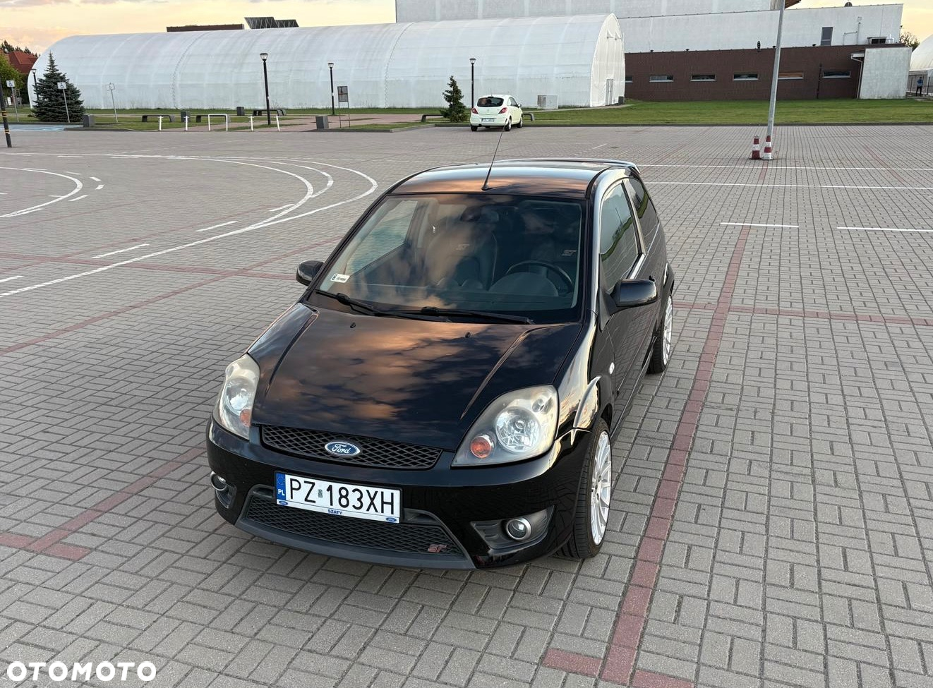 Ford Fiesta 2.0 ST - 5