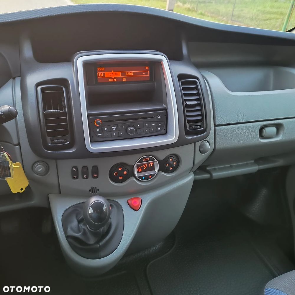 Renault Trafic - 24