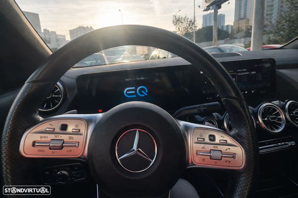 Mercedes-Benz EQA 250 AMG Line - 3
