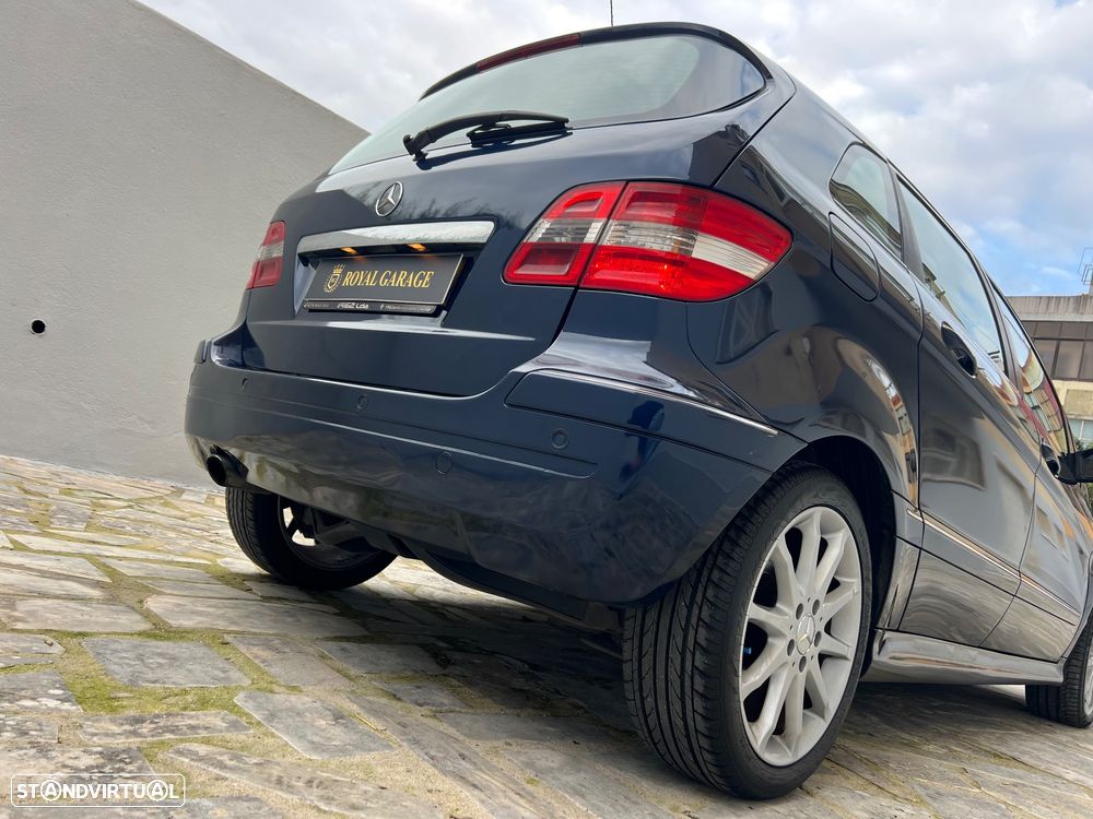 Mercedes-Benz B 200 CDI - 11