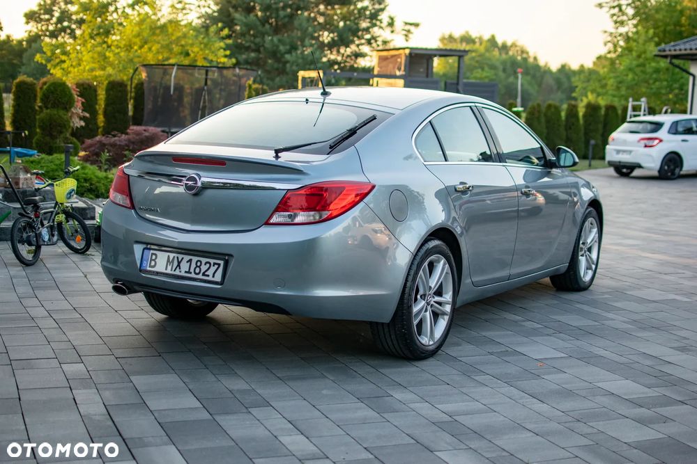Opel Insignia - 13