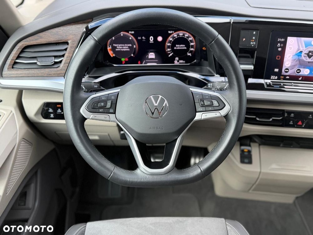 Volkswagen Multivan 2.0 TDI L1 Style DSG - 12