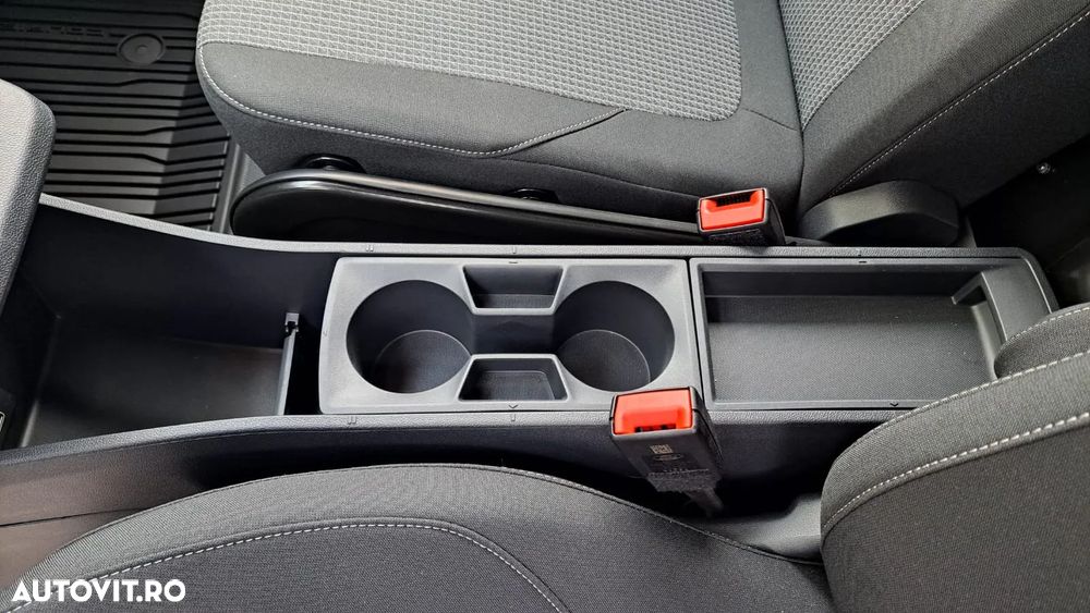 Ford NEW E-TRANSIT COURIER - 37