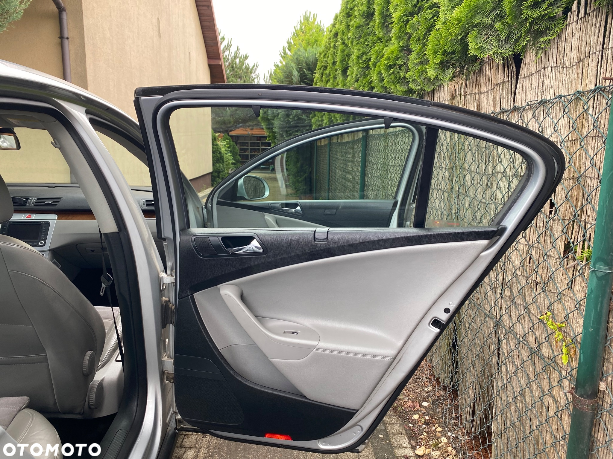 Volkswagen Passat - 18