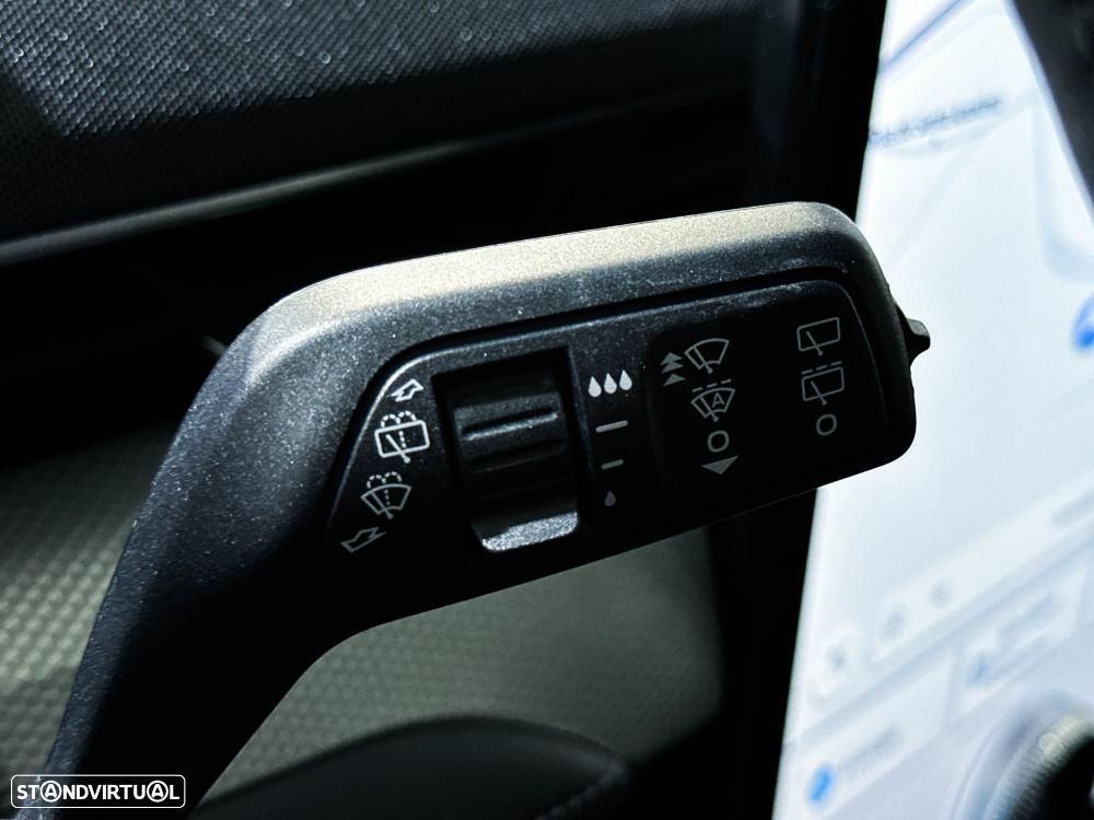 Ford Mustang Mach-E 98.7 kWh Premium AWD - 43