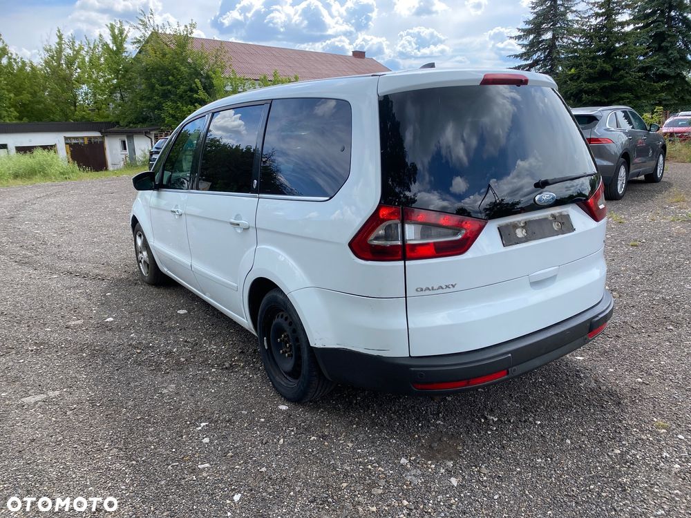 Ford Galaxy 2.0 TDCi Ghia - 9