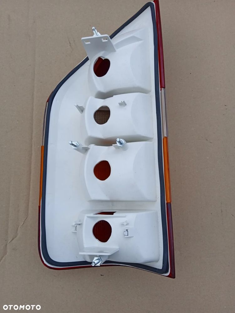 LAMPA TYLNA MERCEDES SPRINTER 901 95-99 PRAWA LUB LEWA NOWA - 3