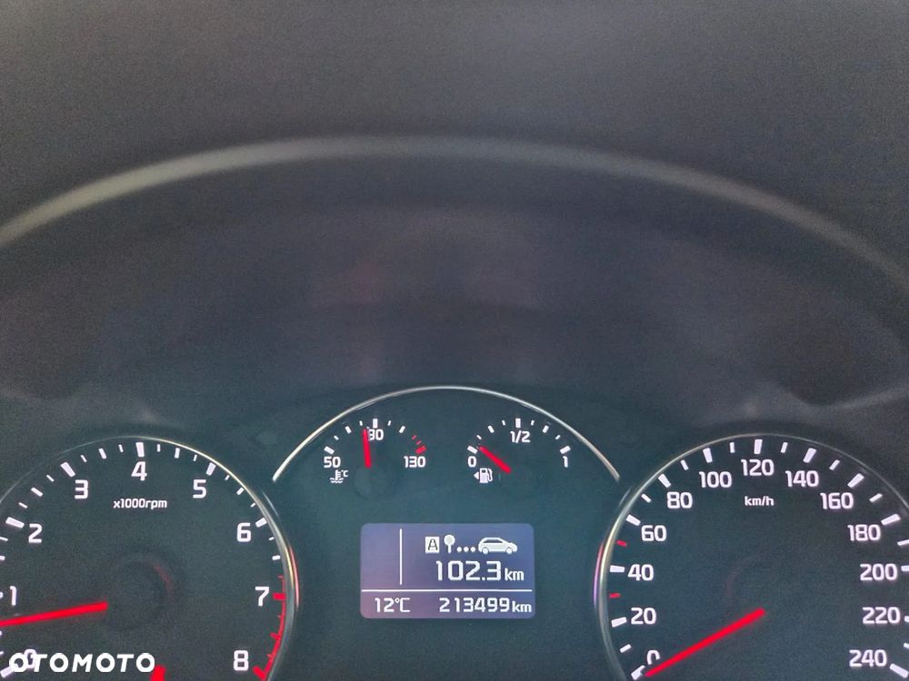 Kia Carens 2.0 GDI Edition 7 - 27