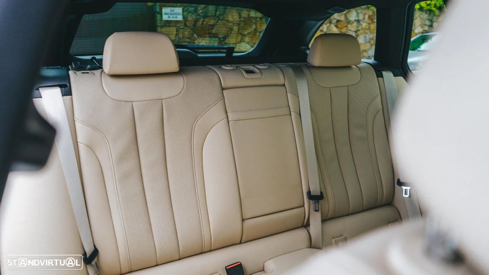 BMW 520 e - 22