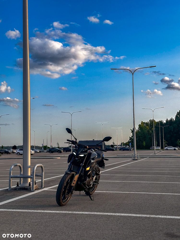 Yamaha MT - 14