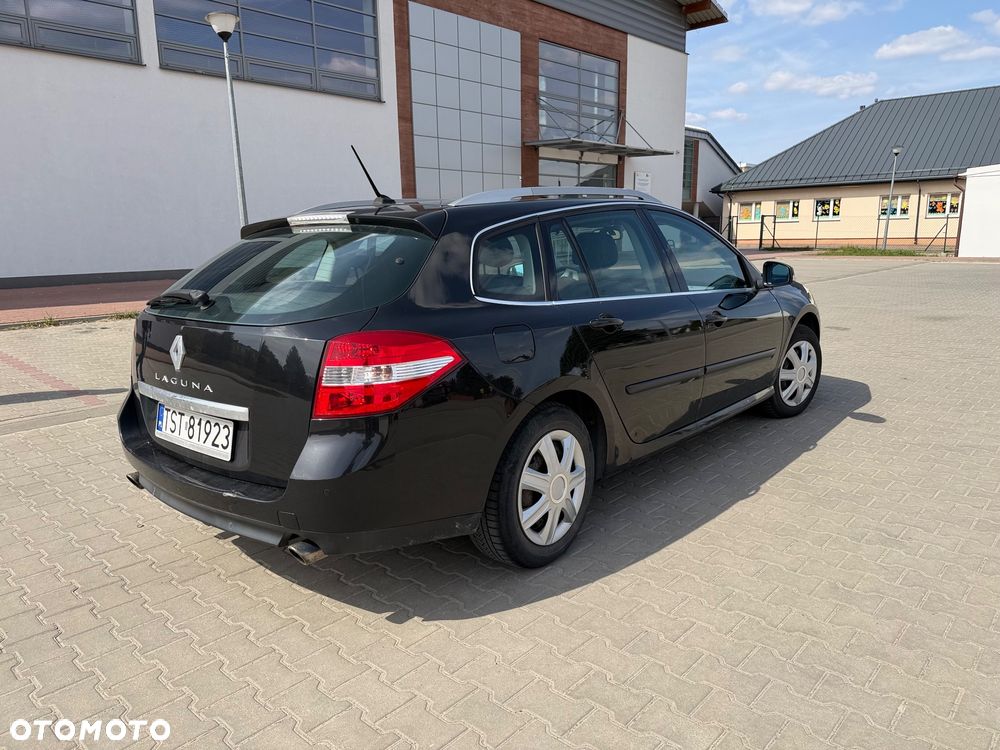 Renault Laguna - 8