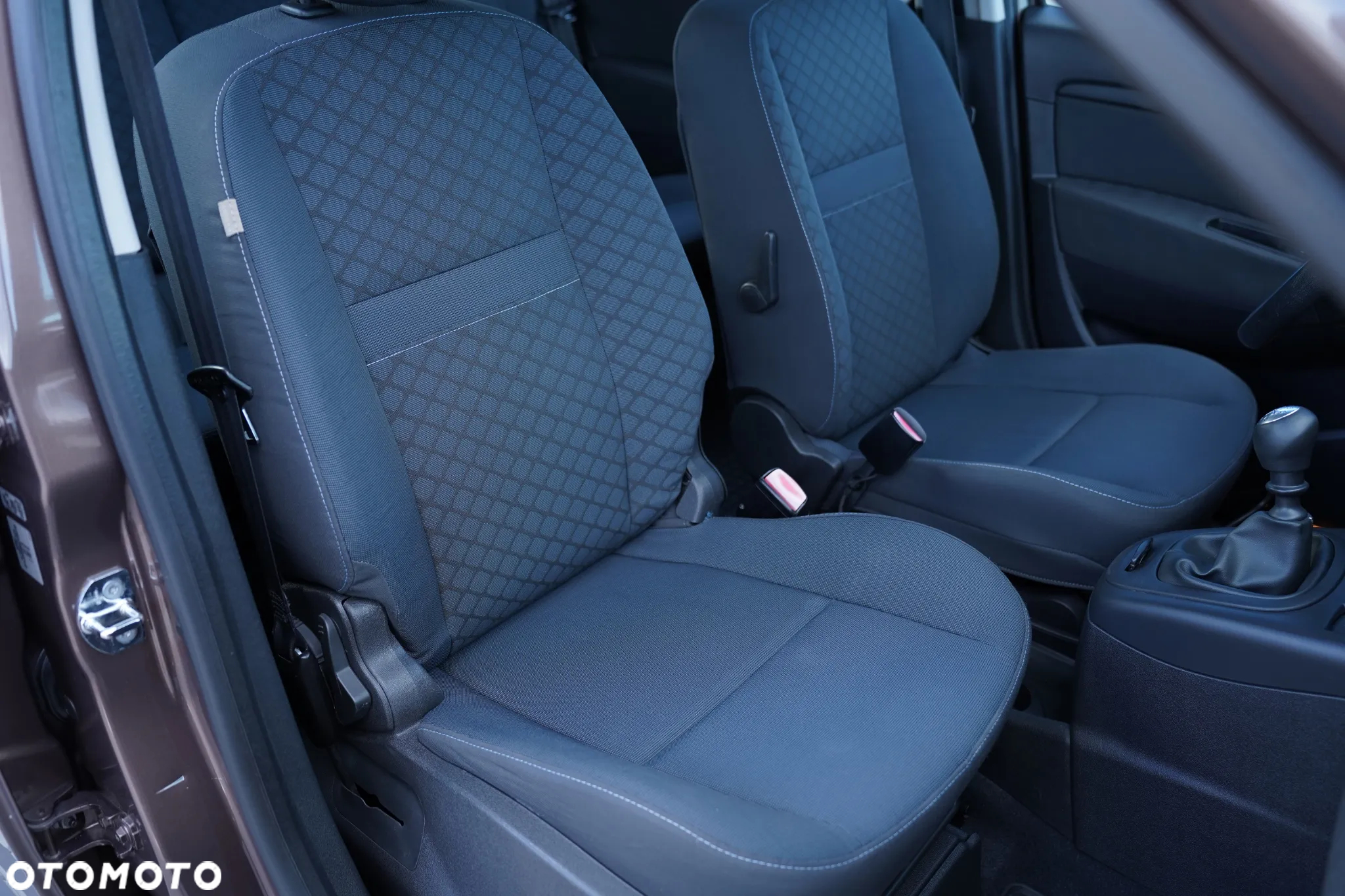 Renault Scenic 1.6 16V 110 Authentique - 22