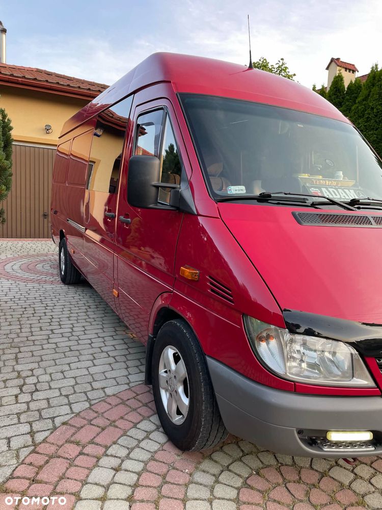 Mercedes-Benz Sprinter - 3