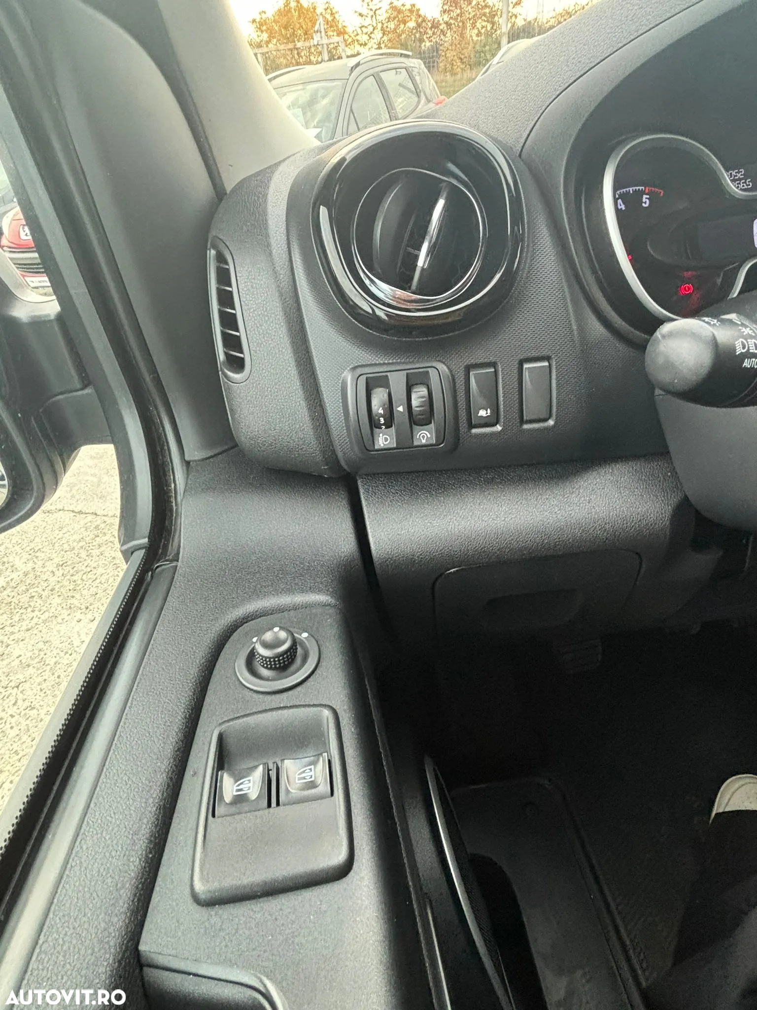 Opel VIVARO - 19