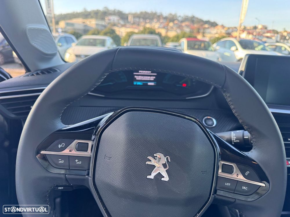 Peugeot e-208 50 kWh Active - 8