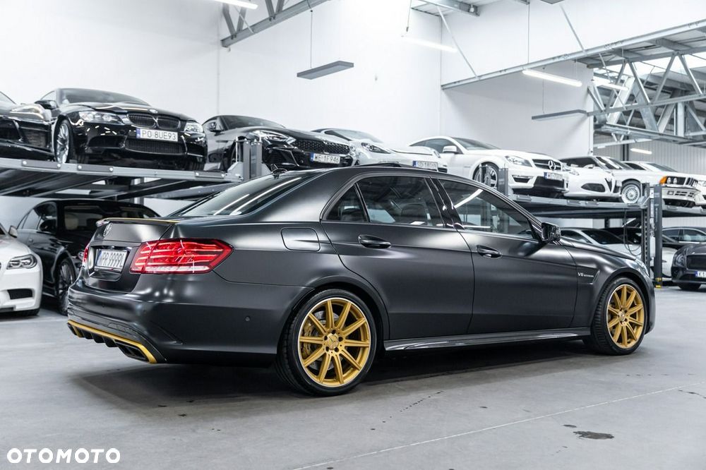 Mercedes-Benz Klasa E 63 AMG S 4Matic AMG Speedshift MCT - 9