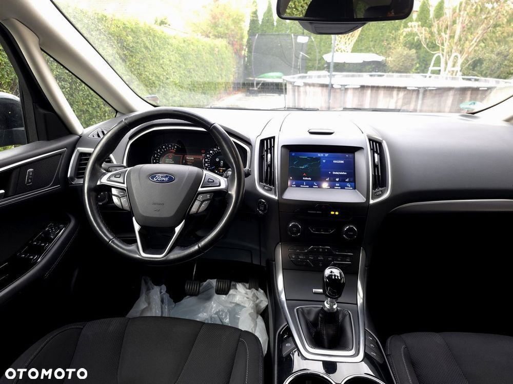 Ford S-Max - 6