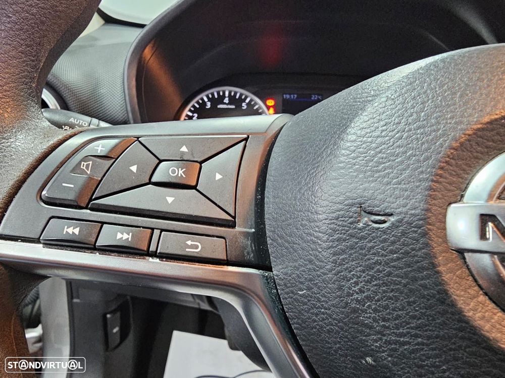 Nissan Juke 1.0 DIG-T N-Connecta - 16