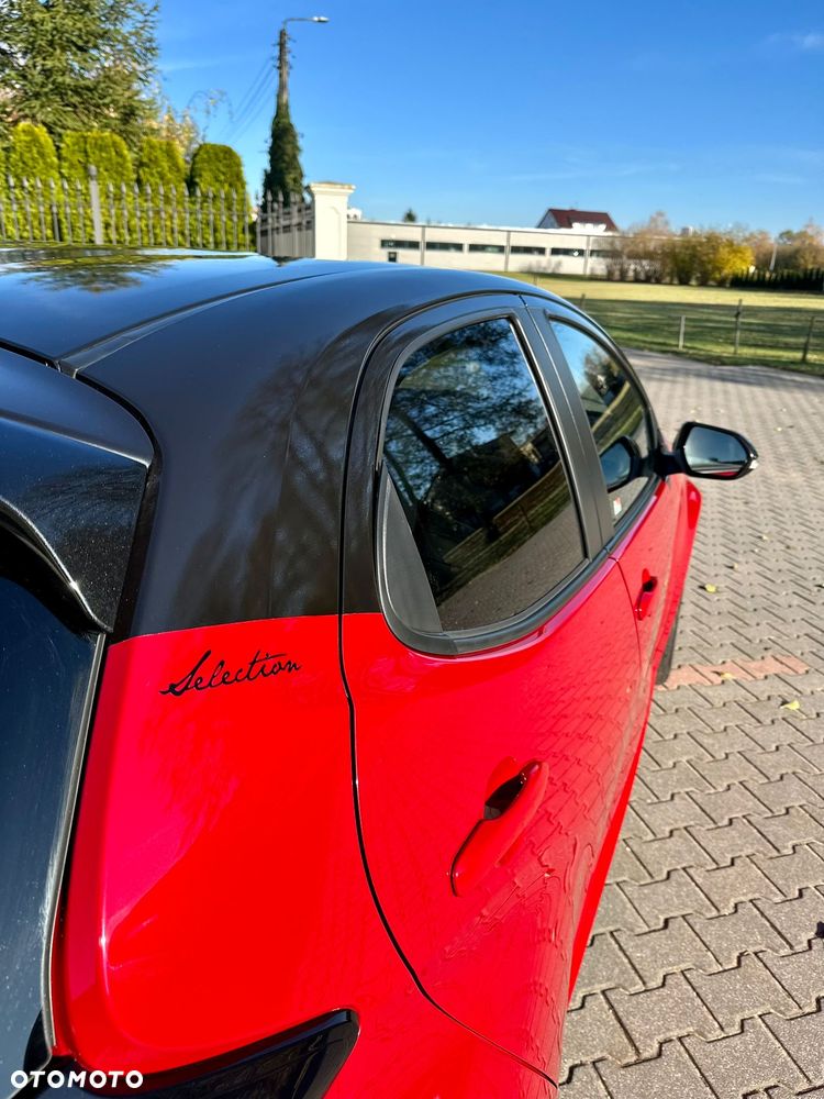 Toyota Yaris Hybrid 1.5 Selection Style - 13