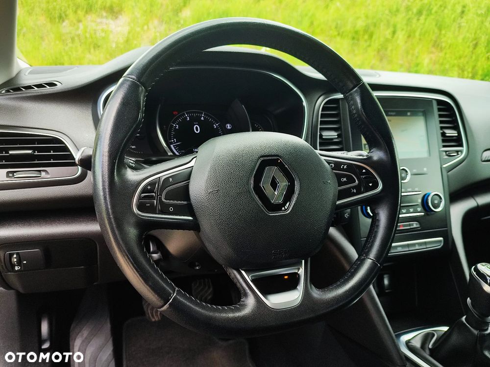 Renault Megane TCe 140 GPF EQUILIBRE - 18