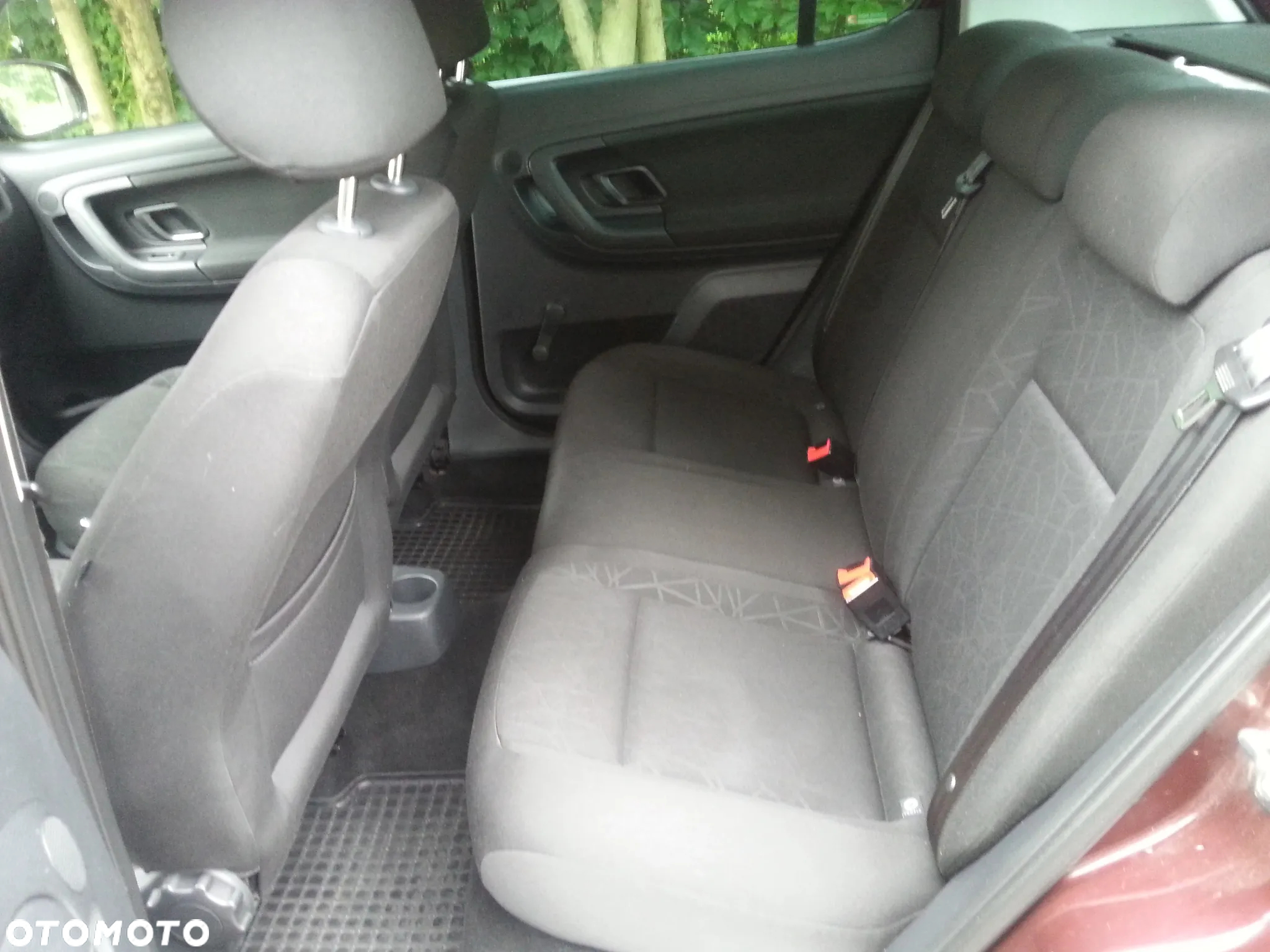 Skoda Fabia 1.4 16V Family - 14