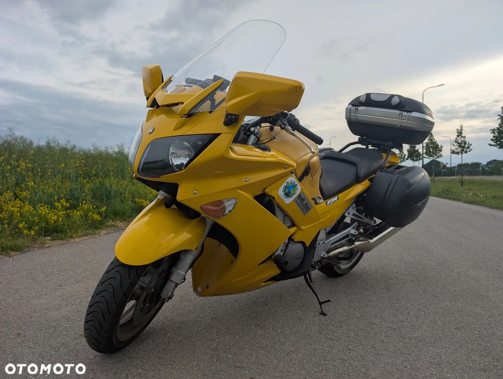 Yamaha FJR - 8