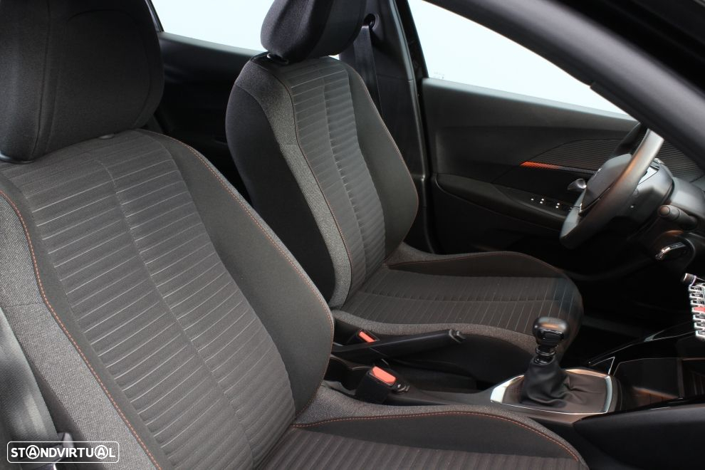 Peugeot 2008 1.2 PureTech Active Pack - 18