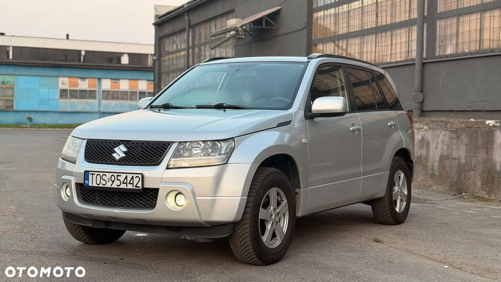 Suzuki Grand Vitara - 12