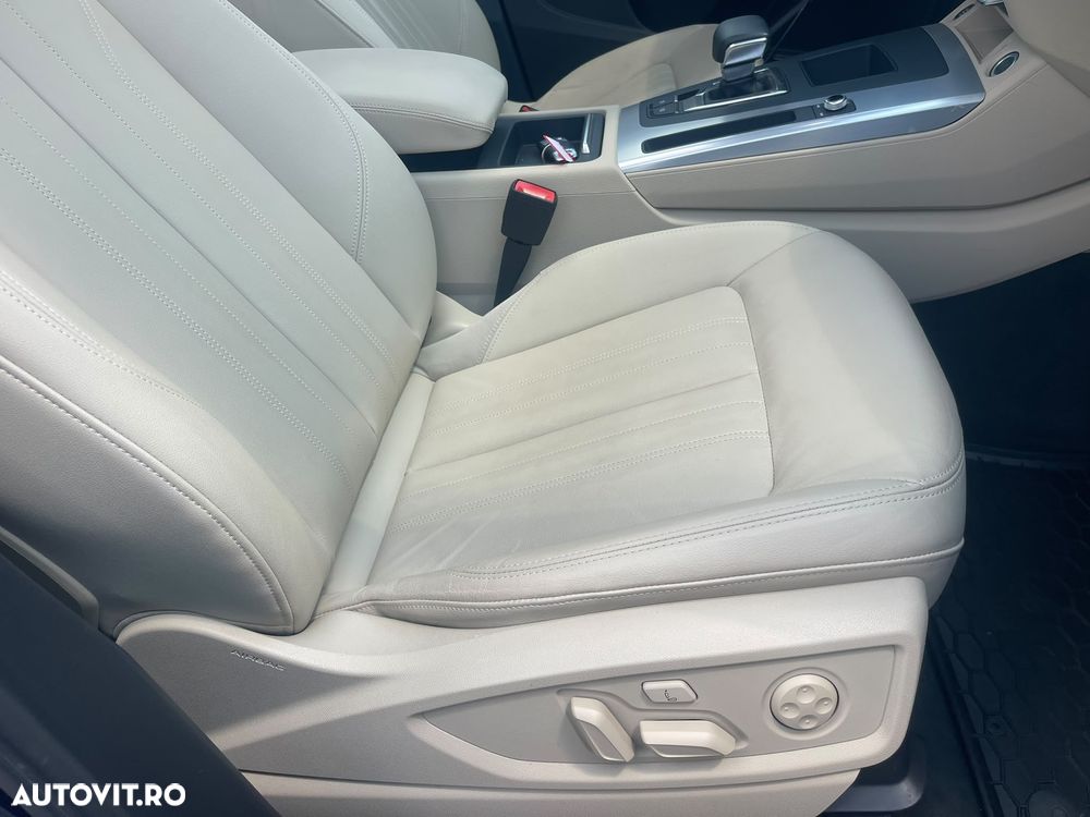 Audi Q5 50 TFSI e quattro S tronic design - 17