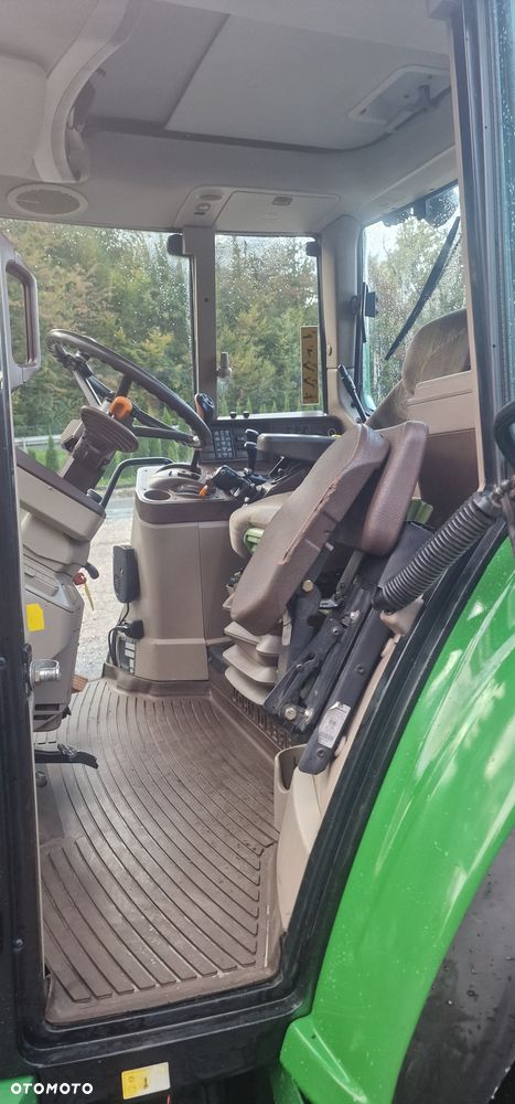 John Deere 6220 - 16