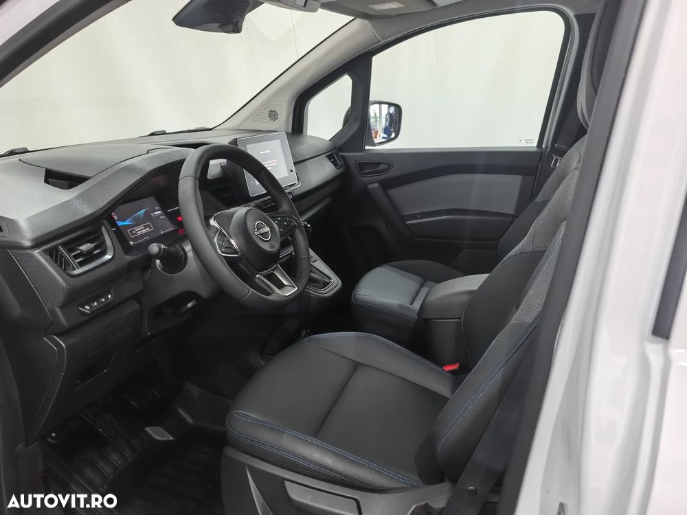 Nissan TOWNSTAR - 10