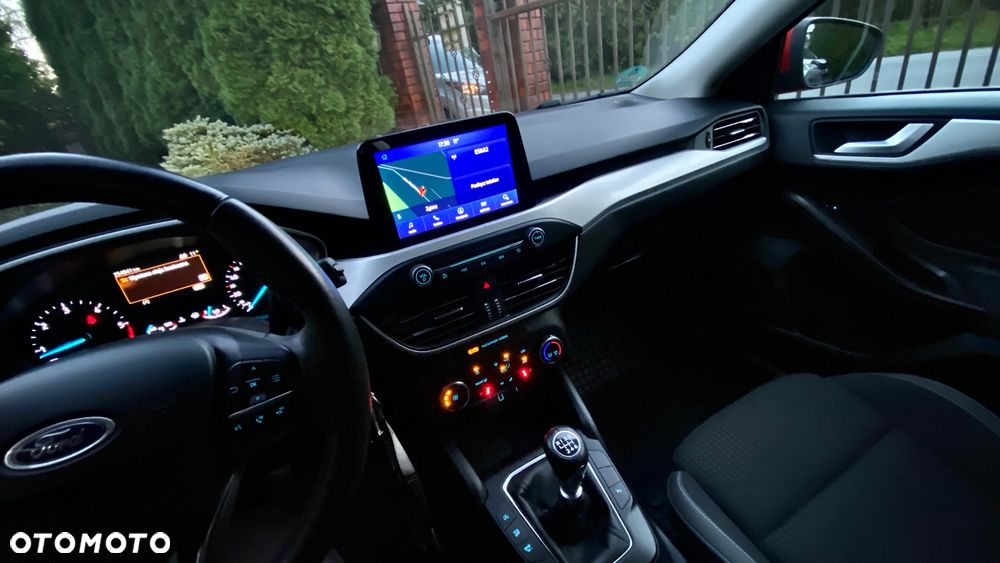 Ford Focus 1.5 EcoBlue Active Business - 19