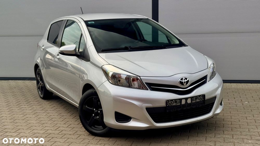 Toyota Yaris 1.3 VVT-i Luna - 1