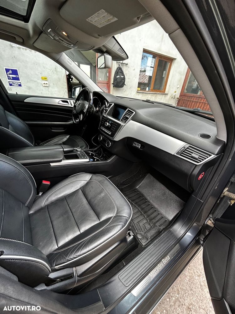 Mercedes-Benz ML - 10