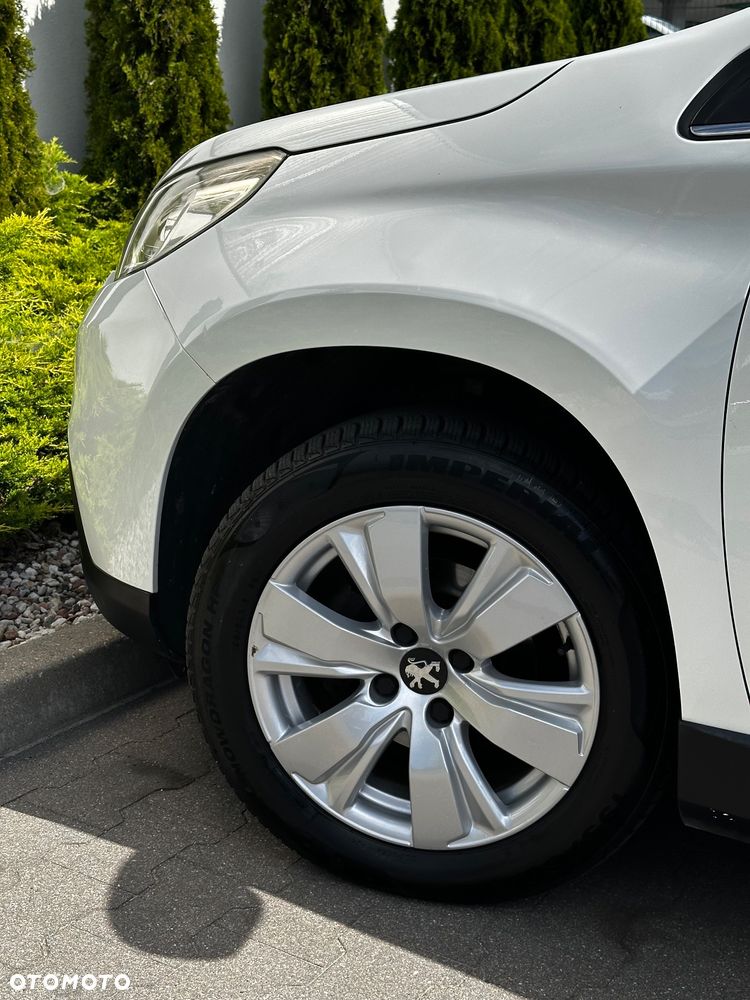 Peugeot 2008 1.6 e-HDi Allure S&S - 27