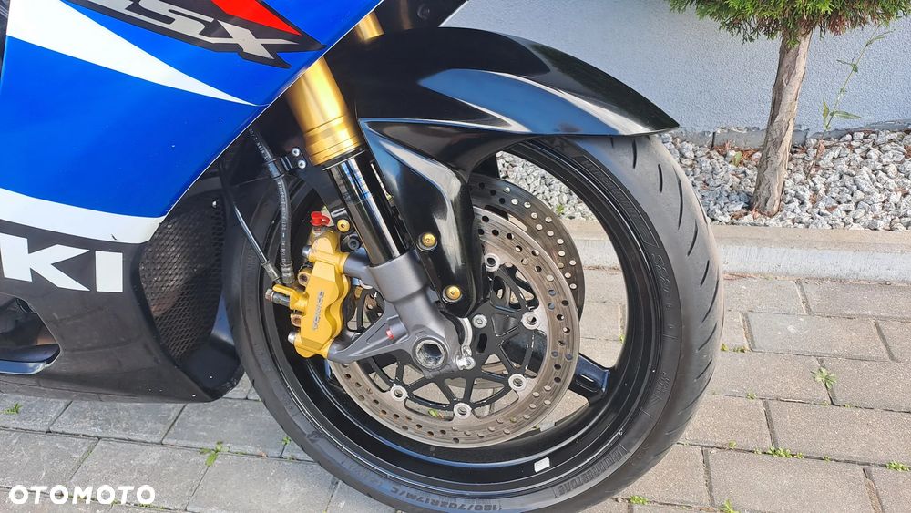 Suzuki GSX-R - 11