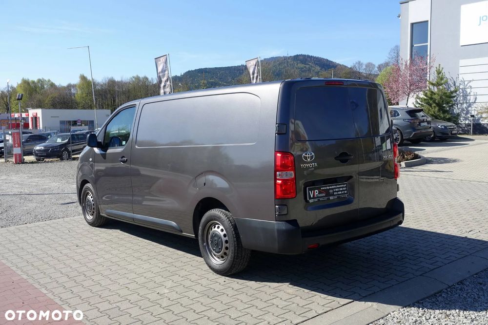Toyota Proace - 7