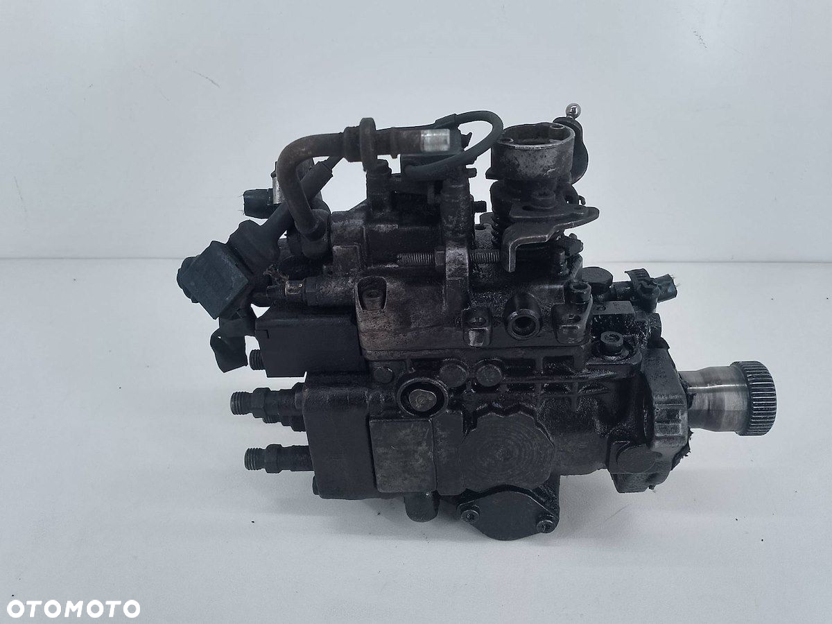 POMPA WTRYSKOWA RENAULT MASTER II 0460404090 2.5 D - 4