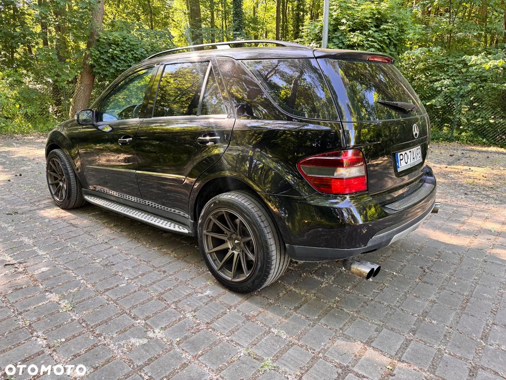 Mercedes-Benz ML - 6