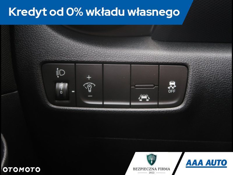Hyundai Kona - 24