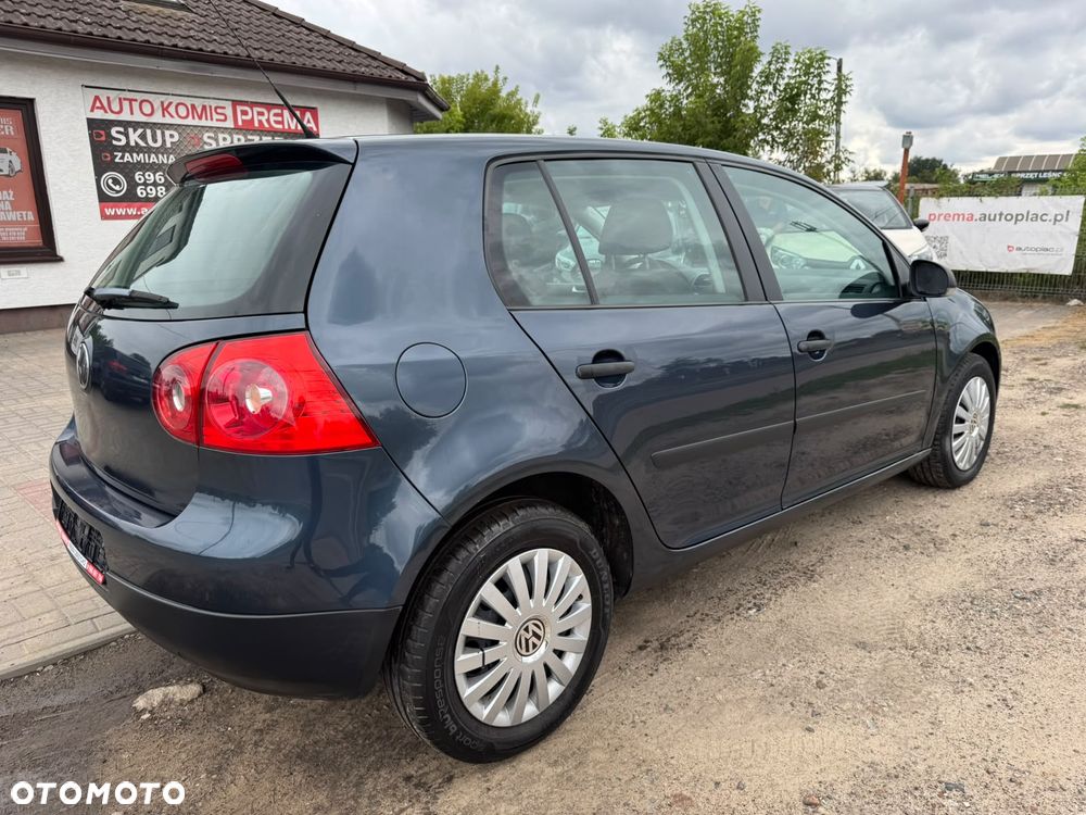 Volkswagen Golf 1.9 TDI DPF Trendline - 5