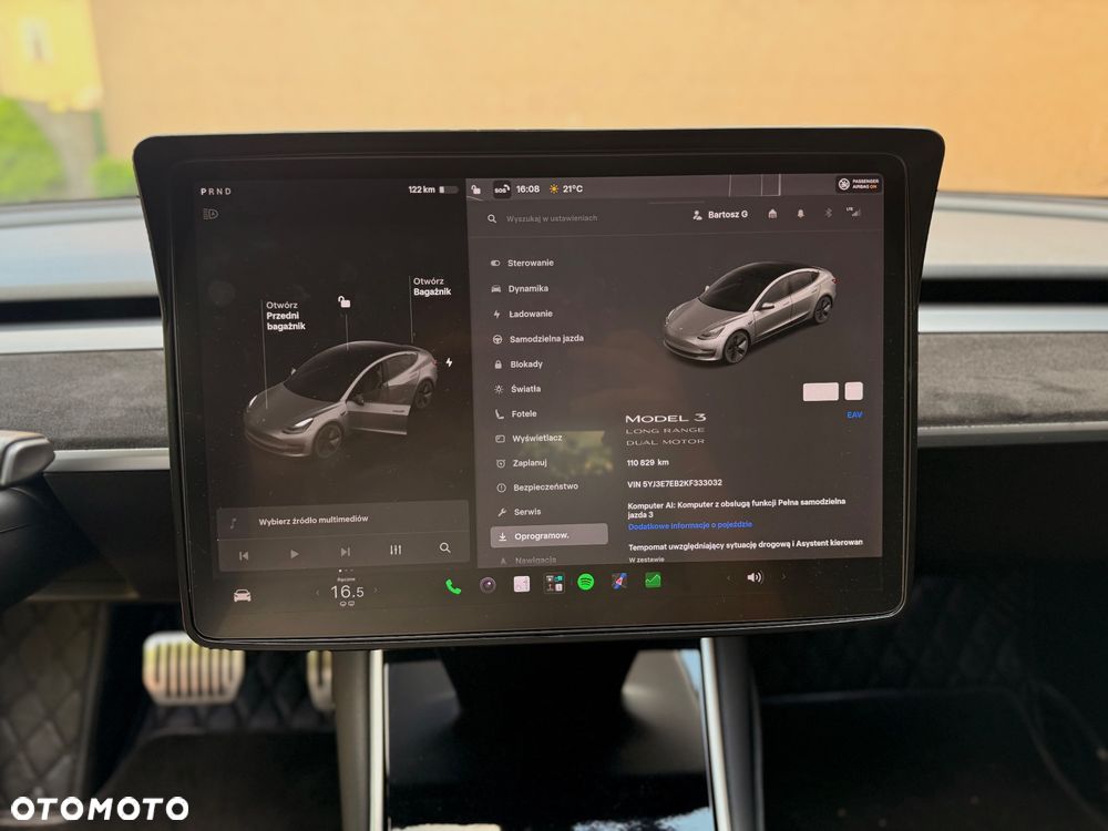 Tesla Model 3 - 14